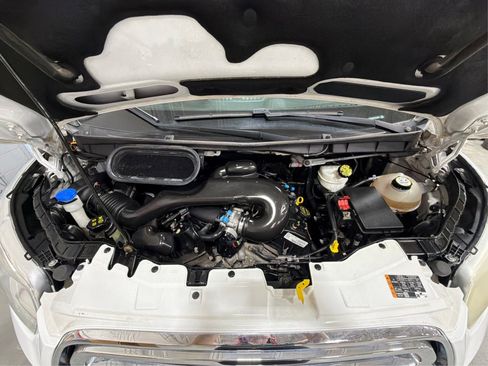 Used 2015 Ford Transit 350 XLT RWD image 10