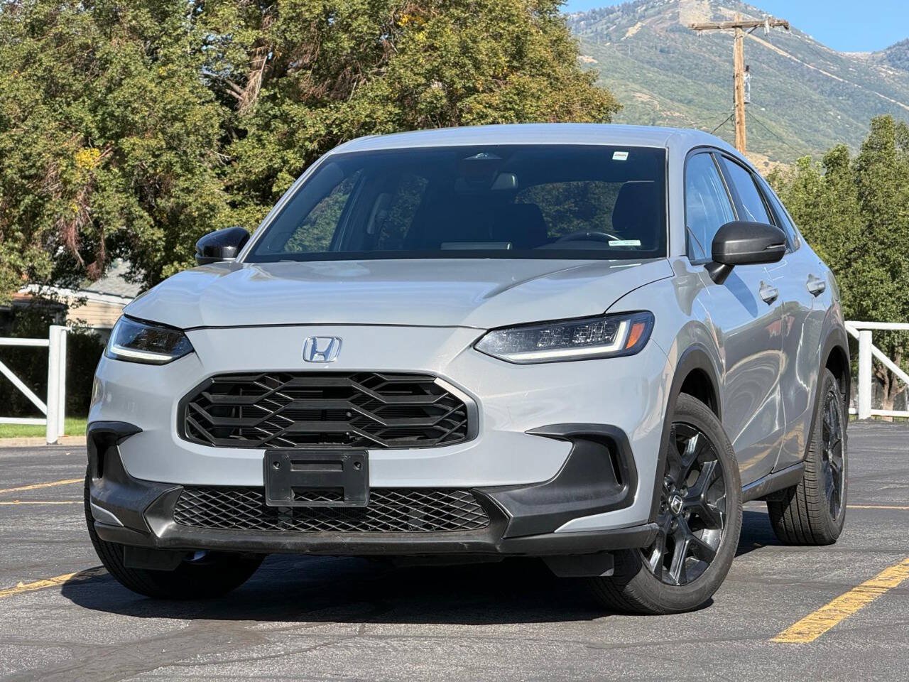 Used 2023 Honda HR-V Sport image 1