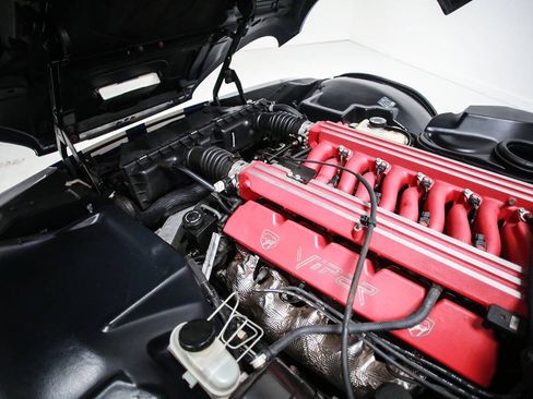 Used 1996 Dodge Viper GTS RWD image 24