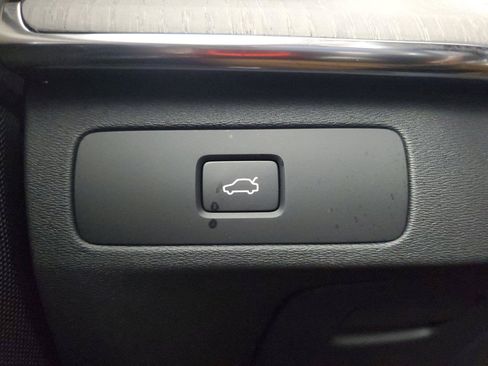 Used 2026 Volvo XC90 B6 Ultra AWD/4WD image 35