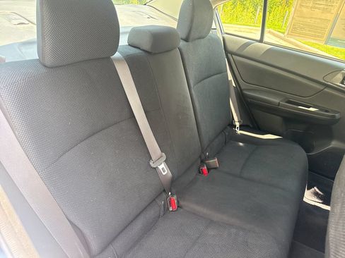 Used 2013 Subaru Impreza 2.0i AWD/4WD image 33