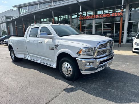 Used 2018 RAM 3500 Laramie AWD/4WD image 6