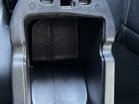 Used 2020 Jeep Compass Limited image 38