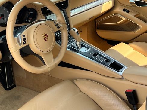Used 2013 Porsche 911 Carrera 4S AWD/4WD image 4