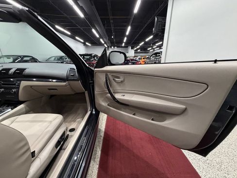 Used 2013 BMW 135i Convertible RWD image 18