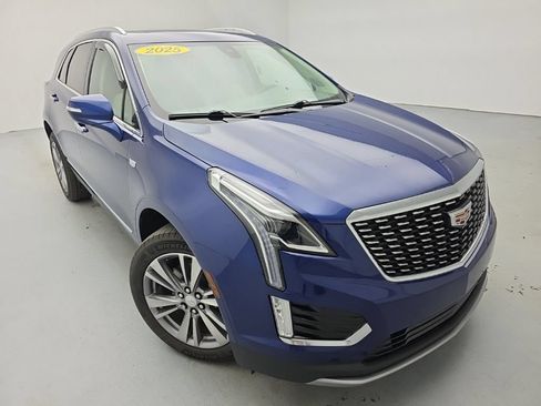Used 2025 Cadillac XT5 Premium Luxury w/ LPO, Floor Liner Package AWD/4WD image 3