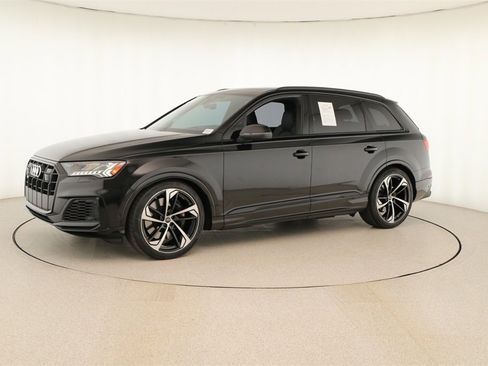 Certified 2023 Audi SQ7 Prestige image 13