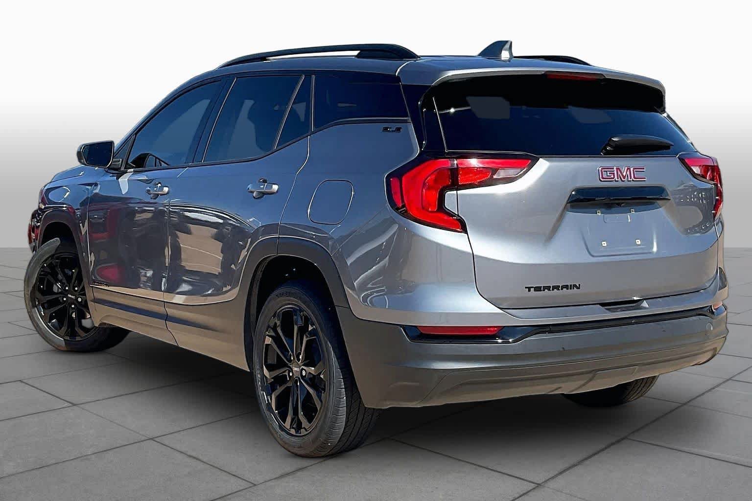 Used 2021 GMC Terrain SLE w/ Elevation Edition FWD image 12