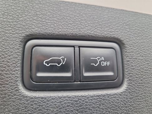 Used 2023 Kia Telluride SX X-Line image 7