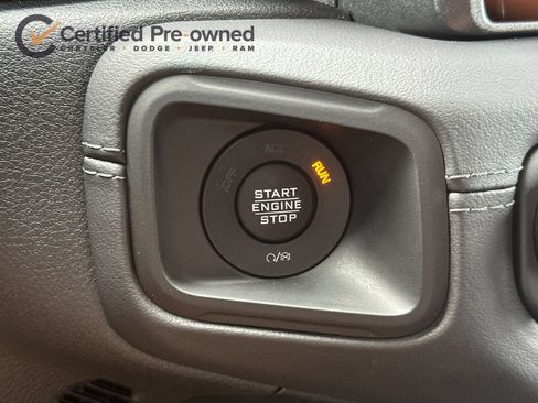 Certified 2025 Jeep Wrangler Unlimited Rubicon 4xe w/ Convenience Group AWD/4WD image 23