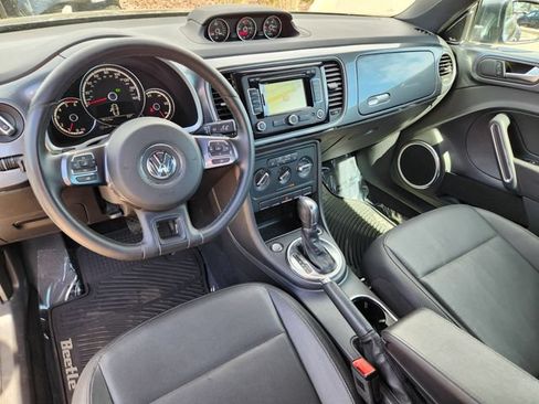 Used 2013 Volkswagen Beetle TDI FWD image 13
