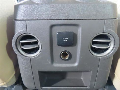 Used 2015 Ford F350 Lariat w/ Chrome Package image 31