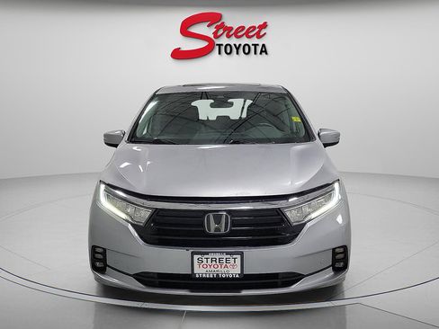 Used 2023 Honda Odyssey Touring image 6