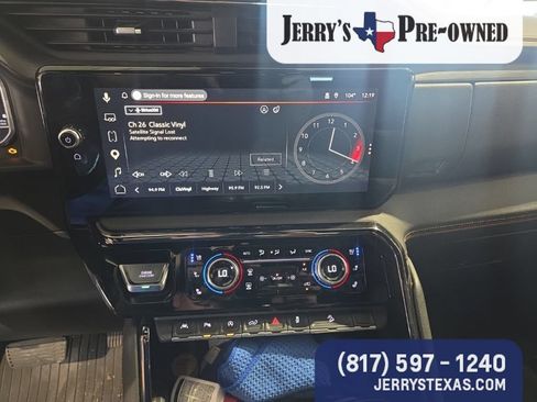 Used 2023 GMC Sierra 1500 AT4 w/ AT4 Preferred Package AWD/4WD image 11
