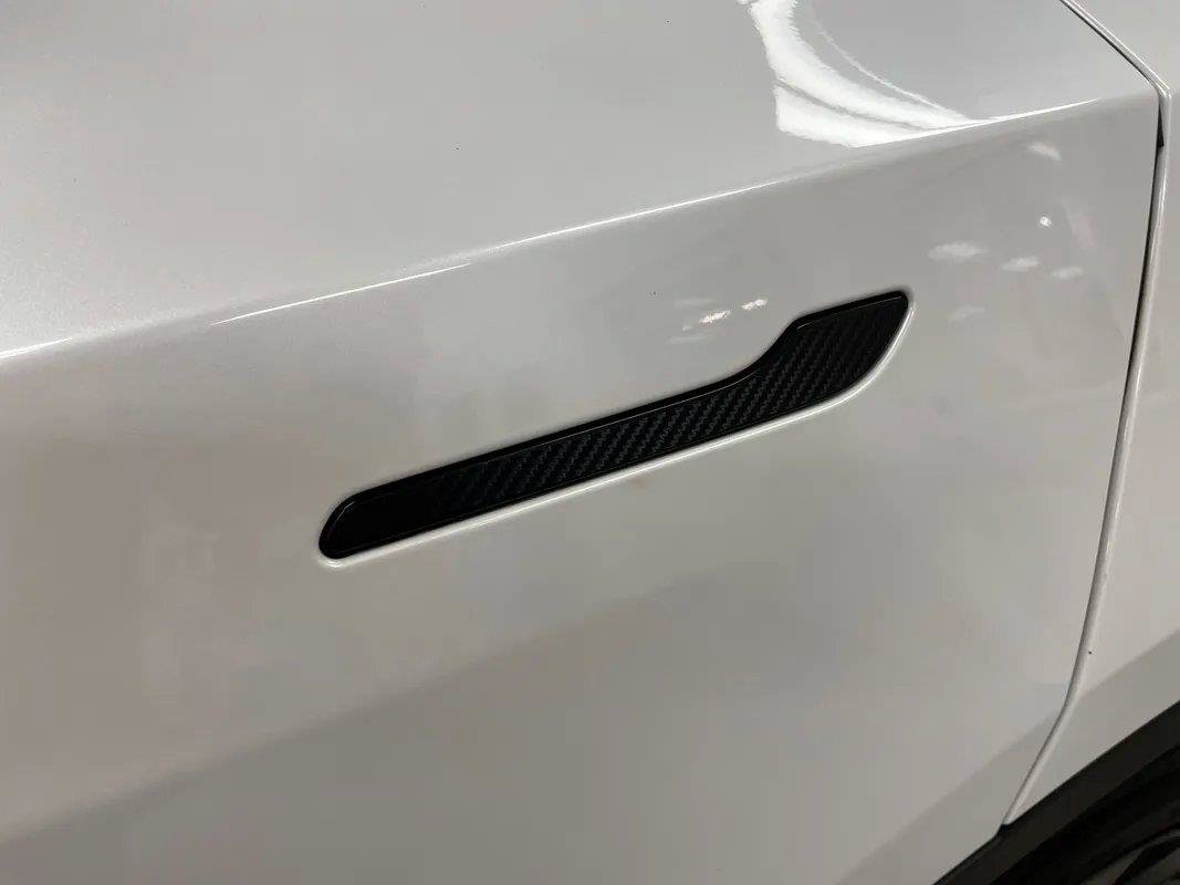 Used 2023 Tesla Model Y AWD image 43