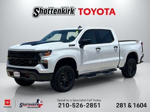 Used 2024 Chevrolet Silverado 1500 Custom Trail Boss w/ LPO, Dark Essentials Package AWD/4WD image 1