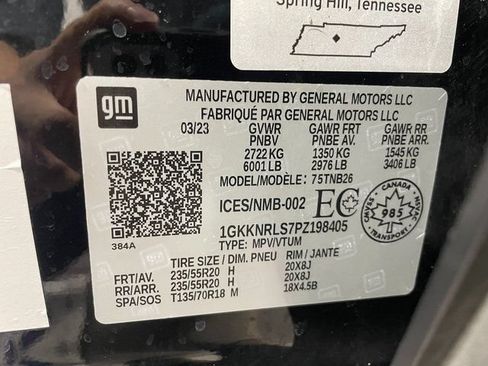 Used 2023 GMC Acadia SLE w/ Elevation Edition AWD/4WD image 26