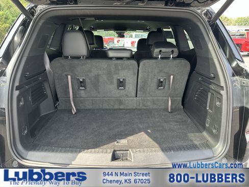 Used 2025 Buick Enclave Sport Touring FWD image 23