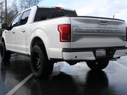 Used 2016 Ford F150 Limited w/ Trailer Tow Package image 7