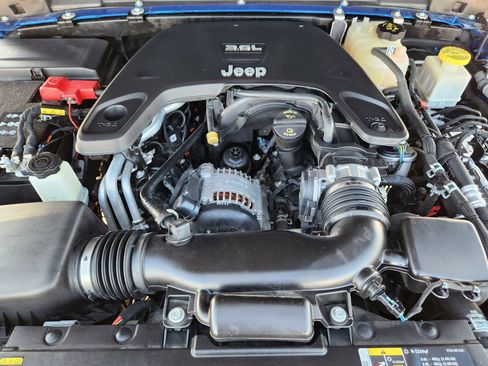 Used 2020 Jeep Gladiator Rubicon AWD/4WD image 33