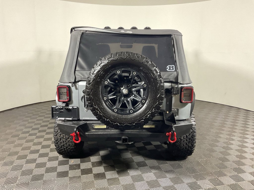 Used 2013 Jeep Wrangler Sport w/ Connectivity Group AWD/4WD image 11
