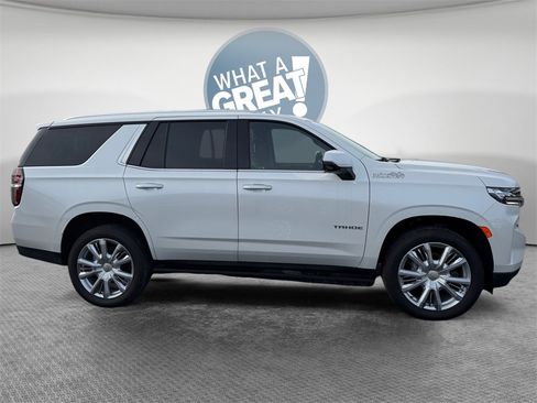 Certified 2024 Chevrolet Tahoe High Country w/ Premium Package image 2