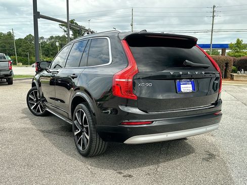 Used 2022 Volvo XC90 T6 Momentum w/ Advanced Package AWD/4WD image 6