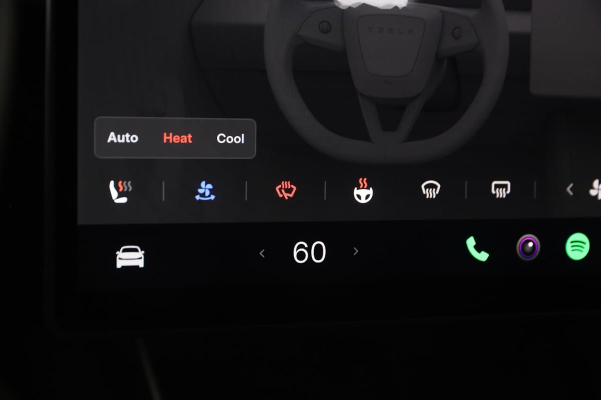Used 2026 Tesla Model Y AWD image 8