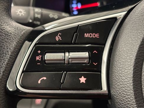 Used 2024 Kia Forte LXS FWD image 47