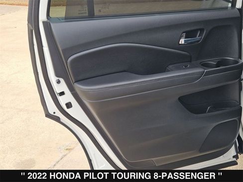 Used 2022 Honda Pilot Touring image 19