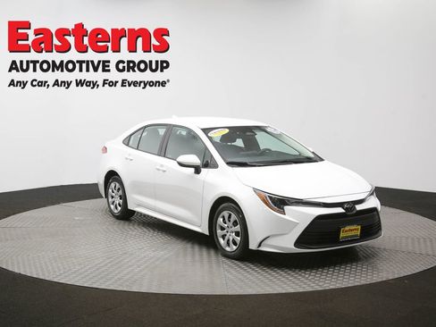 Used 2024 Toyota Corolla LE image 47