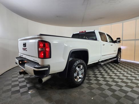 Used 2016 GMC Sierra 3500 Denali w/ Duramax Plus Package image 7