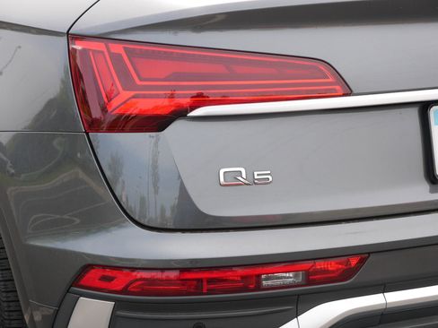 Used 2022 Audi Q5 2.0T Premium Plus AWD/4WD image 17