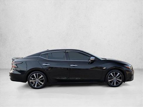 Used 2022 Nissan Maxima SV w/ Floor Mat Group image 4