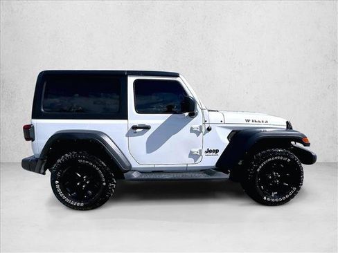 Used 2022 Jeep Wrangler Sport AWD/4WD image 5