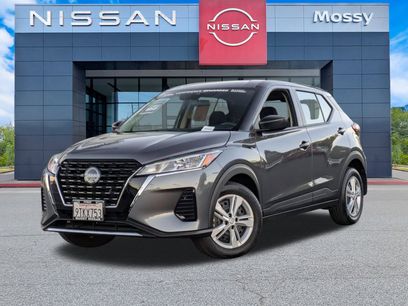 Used 2025 Nissan Kicks Play S