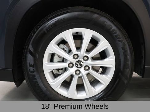 Used 2025 Toyota Grand Highlander FWD image 36