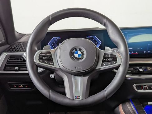 Used 2026 BMW X7 xDrive40i AWD/4WD image 32