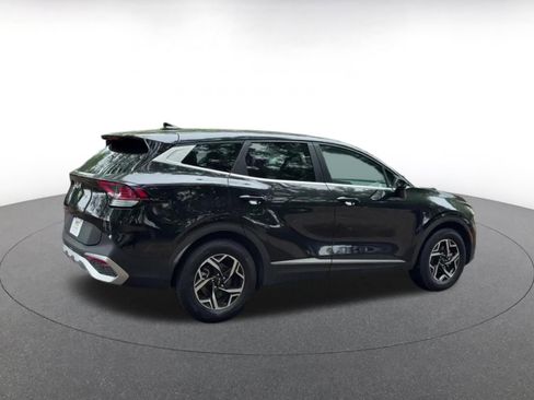 Used 2025 Kia Sportage LX FWD image 14