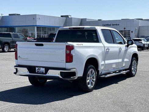 Used 2023 Chevrolet Silverado 1500 LTZ AWD/4WD image 24
