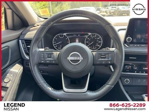 Certified 2023 Nissan Rogue SV w/ SV Premium B Package AWD/4WD image 15