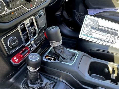 New 2025 Jeep Wrangler Unlimited Rubicon 392 image 9