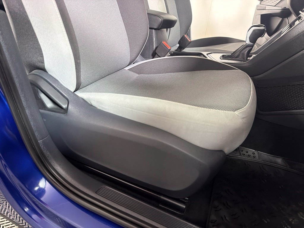 Certified 2024 Volkswagen Taos S FWD image 24