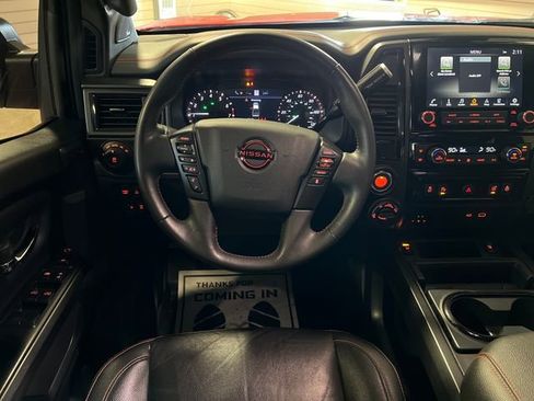 Used 2023 Nissan Titan PRO-4X w/ Pro-4x Convenience Package image 13