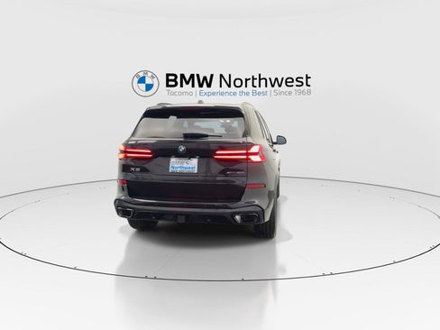 New 2026 BMW X5 xDrive40i w/ M Sport Package AWD/4WD image 2