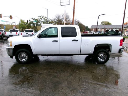 Used 2014 Chevrolet Silverado 2500 W/T w/ Snow Plow Prep Package image 1