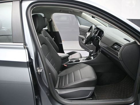 Used 2021 Volkswagen Jetta SEL FWD image 15