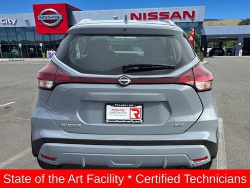 Used 2024 Nissan Kicks SV image 4