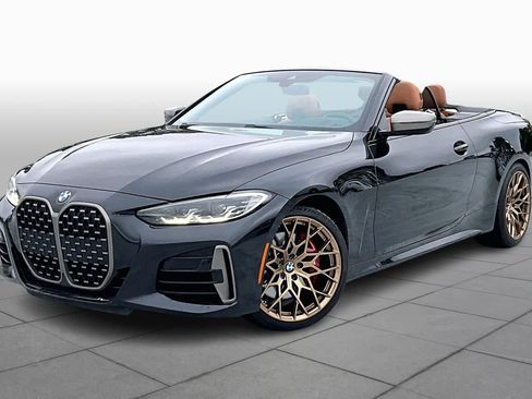 Used 2021 BMW M440i Convertible w/ Premium Package image 1