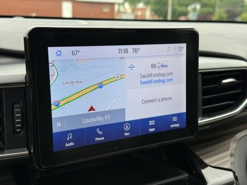 Used 2023 Ford Explorer Limited image 28